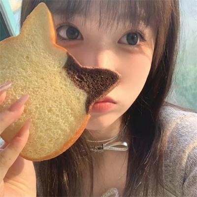 播音台的姊妹花
